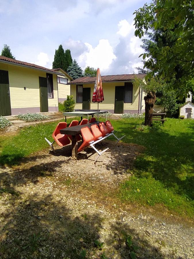 Отель Rempin - Rantin Egyebszallas Bazakerettye Экстерьер фото